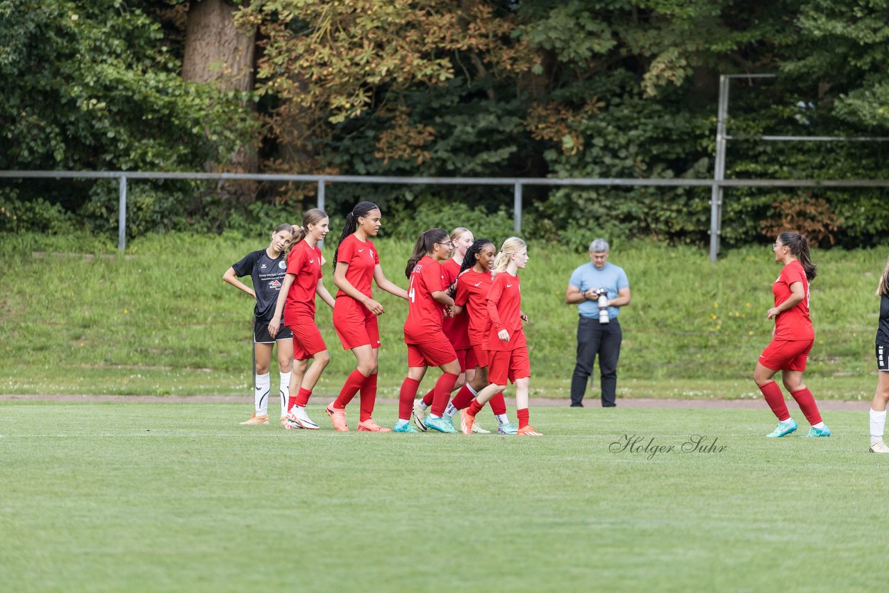 Bild 124 - wCJ VfL Pinneberg - Eimsbuetteler TV : Ergebnis: 0:5